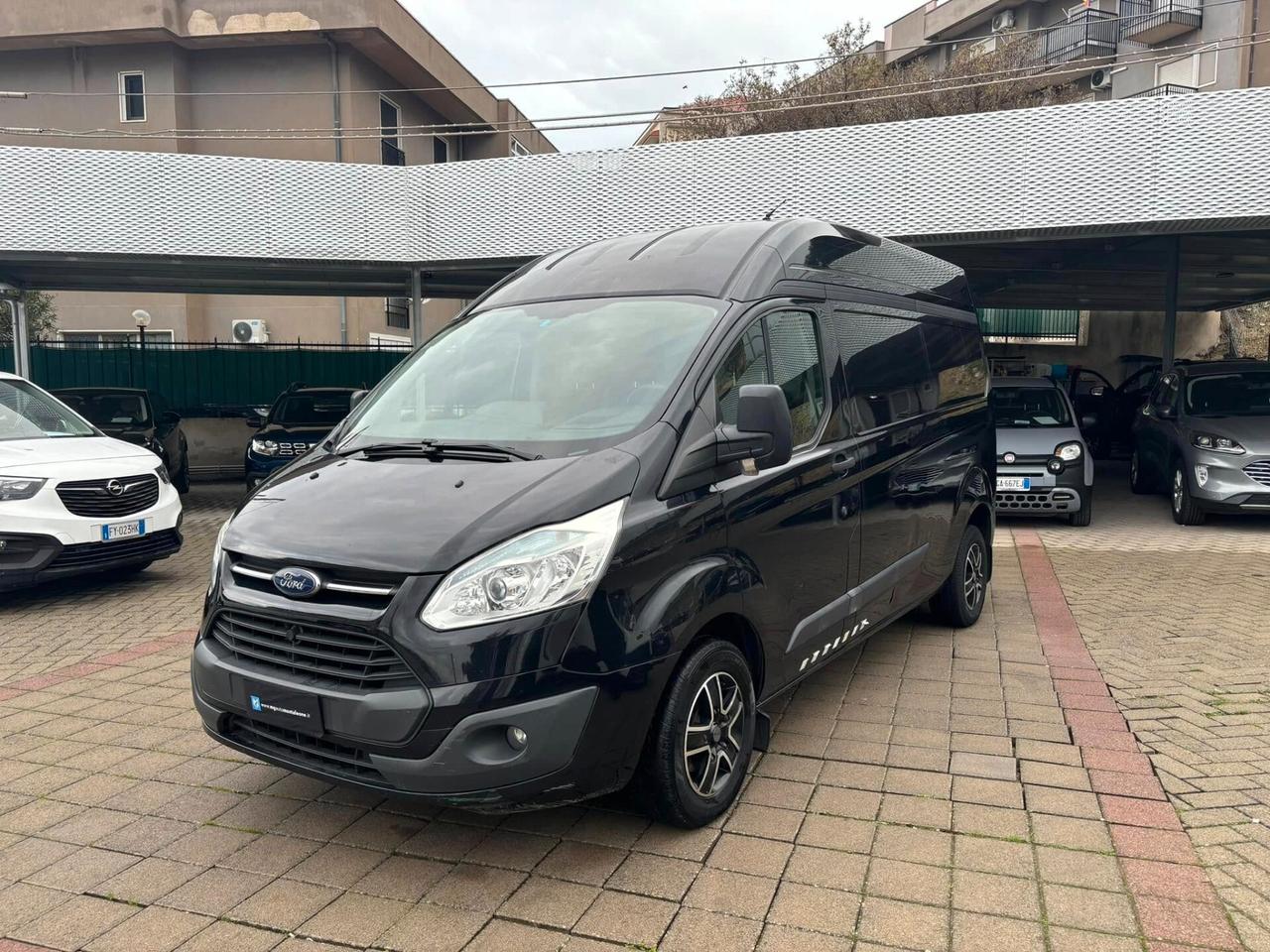 FORD TRANSIT CUSTOM