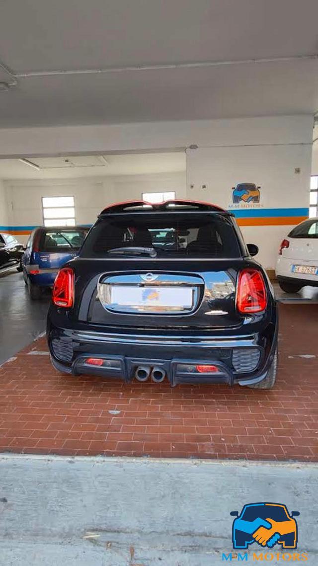 MINI John Cooper Works 2.0 John Cooper Works Hype