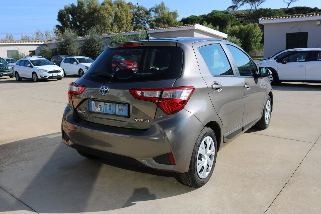 Toyota Yaris 1.5 Hybrid 5 porte Active