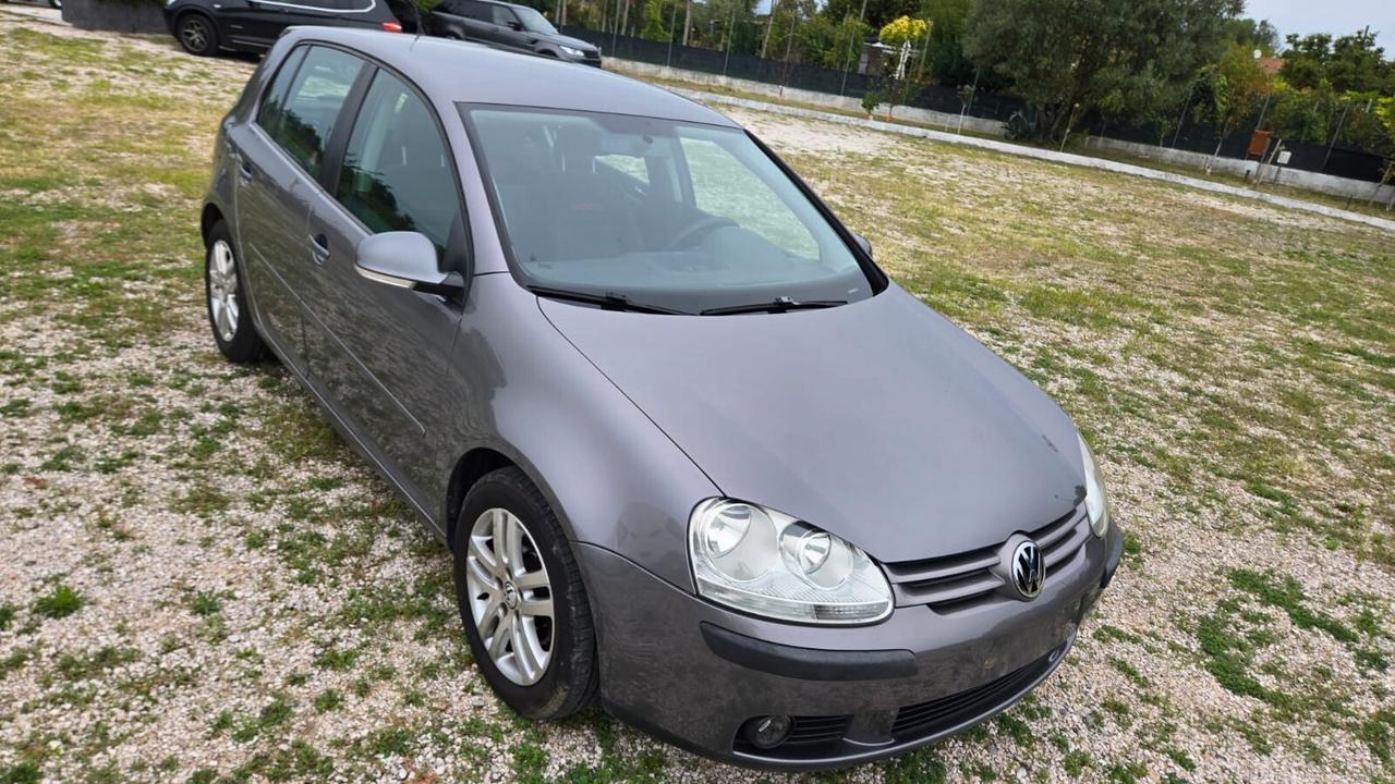Volkswagen Golf 1.6 5p. GPL GOAL solo EXPORT