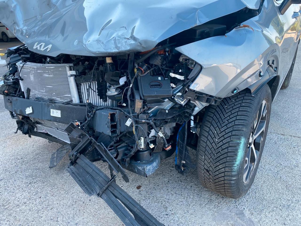 Kia Sportage 1.6 tgdi hev Style auto INCIDENTATA
