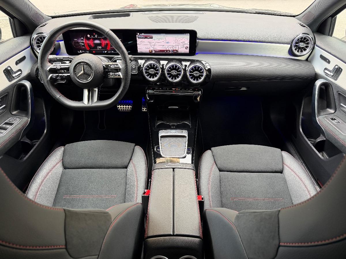 New Mercedes Classe A 220 4Matic Premium AMG Night Edition 190CV