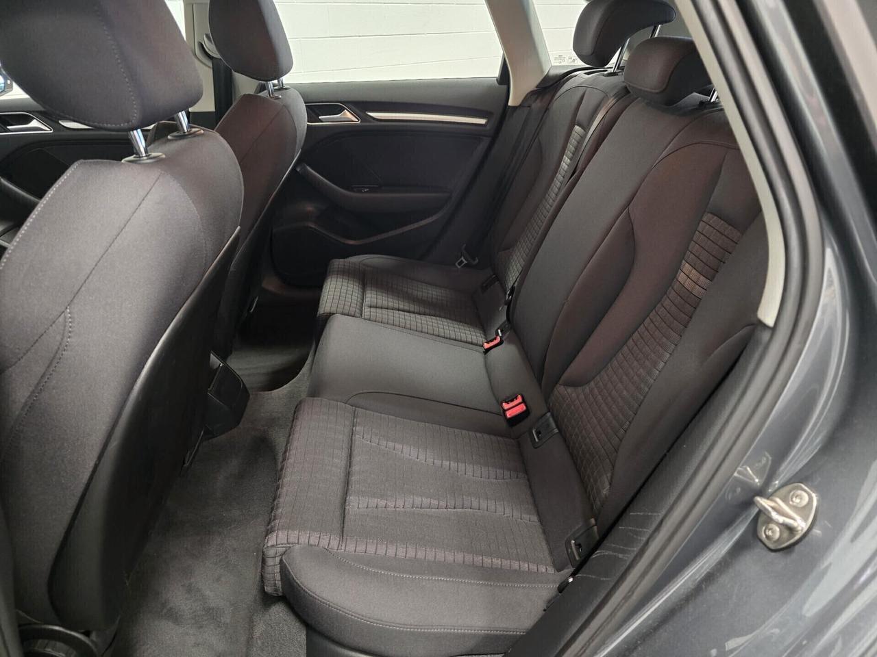 Audi A3 SPB 1.6 TDI 105cv Amb. OK NEOPATENTATI
