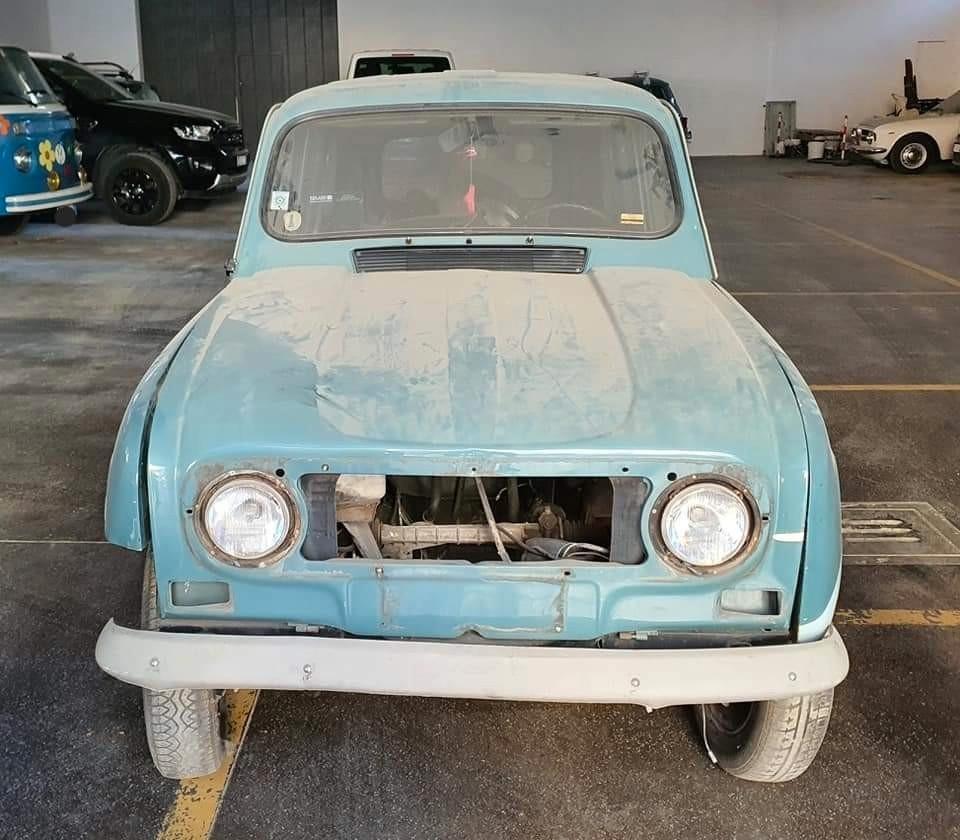 Renault 4