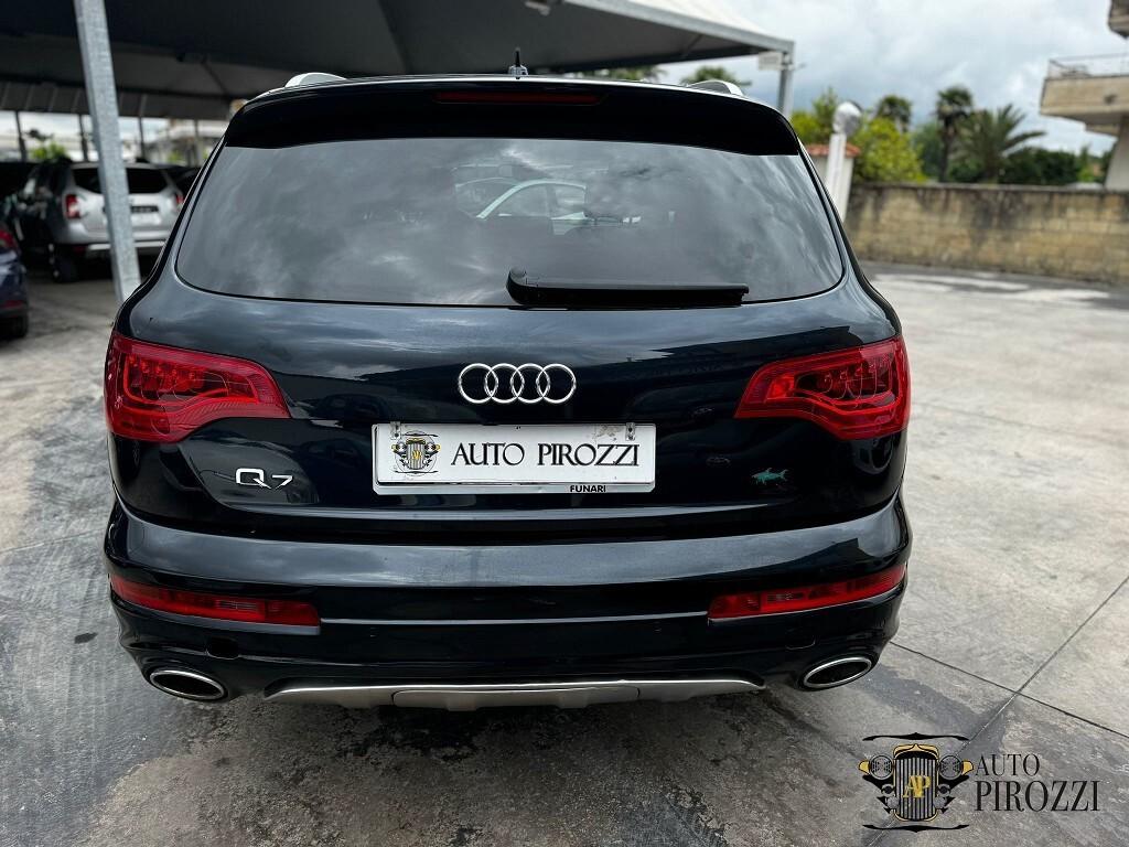 AUDI Q7 6.0 V12 DIESEL 500CV 2012