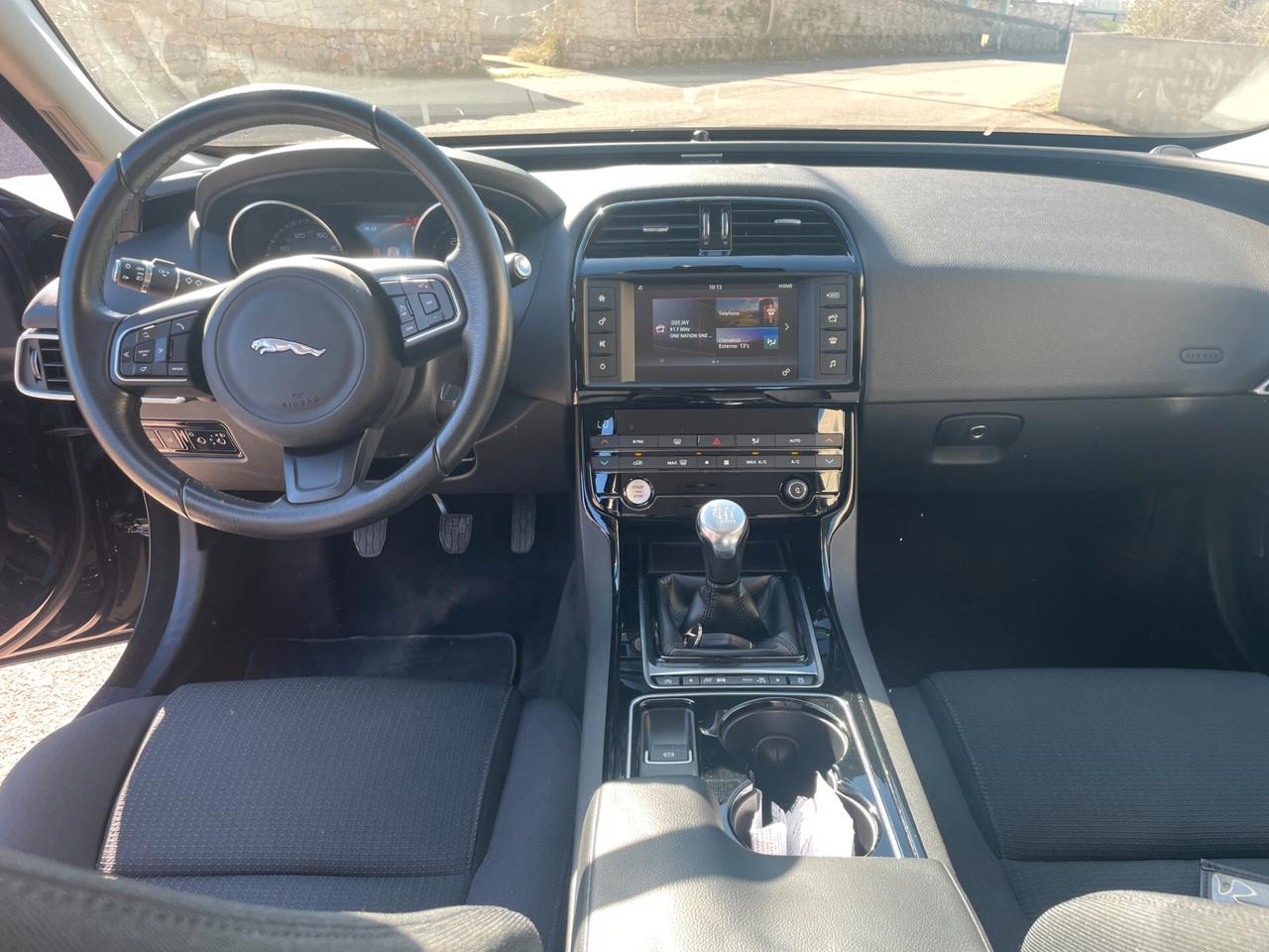 Jaguar XE 2.0 D Turbo Prestige finanziabile a € 180,00 mensili