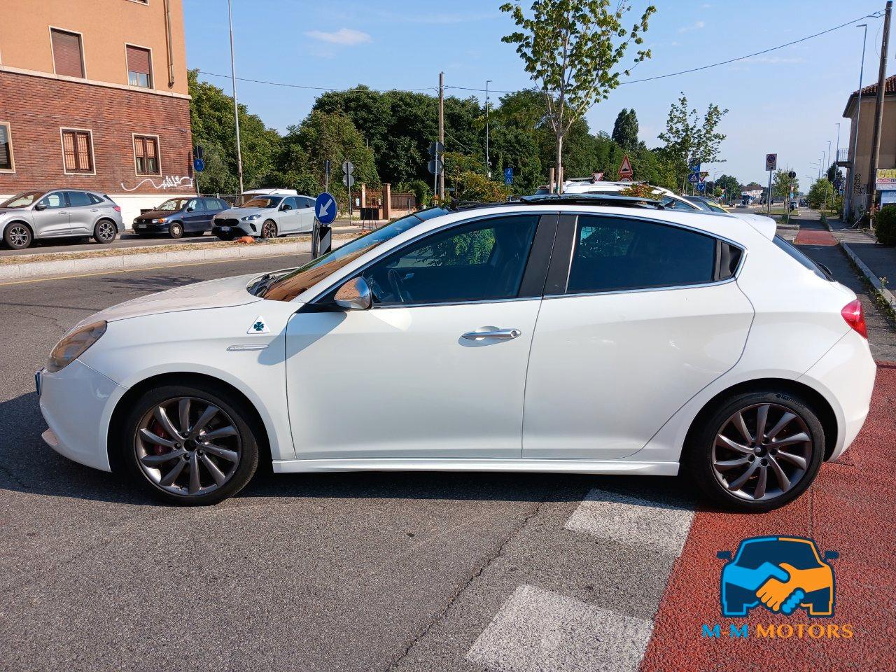 Alfa Romeo Giulietta 1750 tbi Quadrifoglio Verde 235 cv