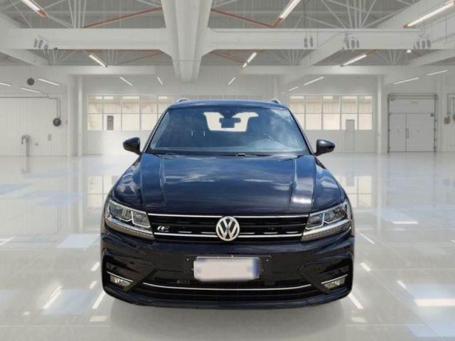 VOLKSWAGEN Tiguan 2.0 TDI 150 CV SCR DSG R-Line