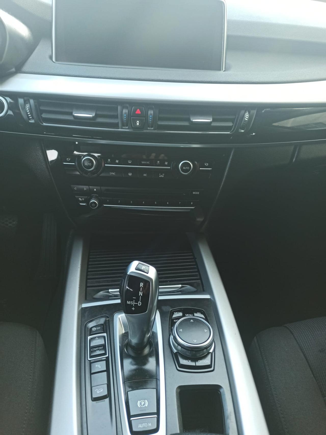 24 MESI GARANZIA solo 115.000 km BMW X5 25D FINANZIABILE