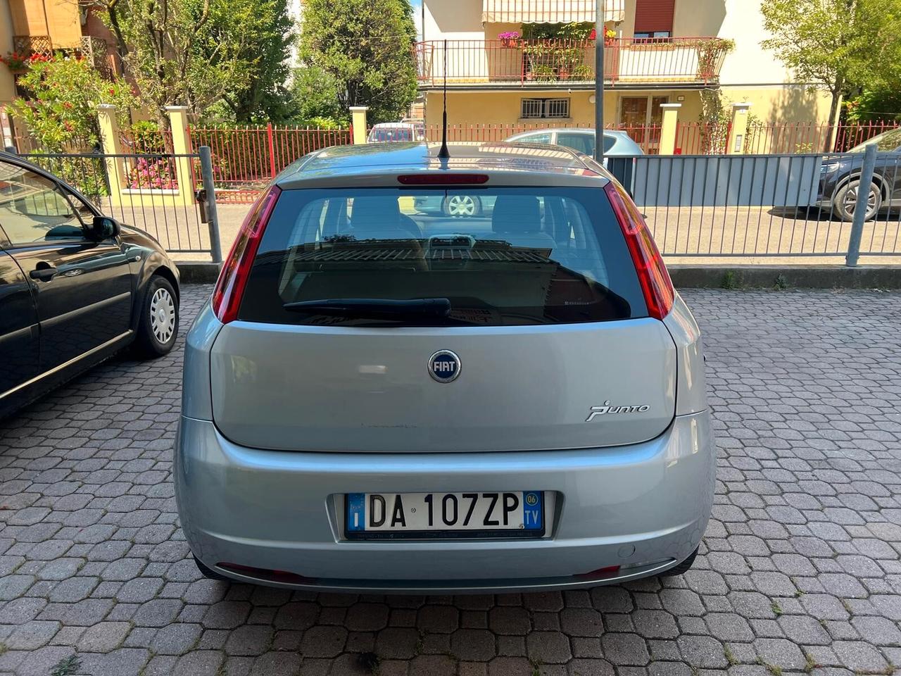 Fiat Grande Punto 1.4 OK NEOPATENTATI