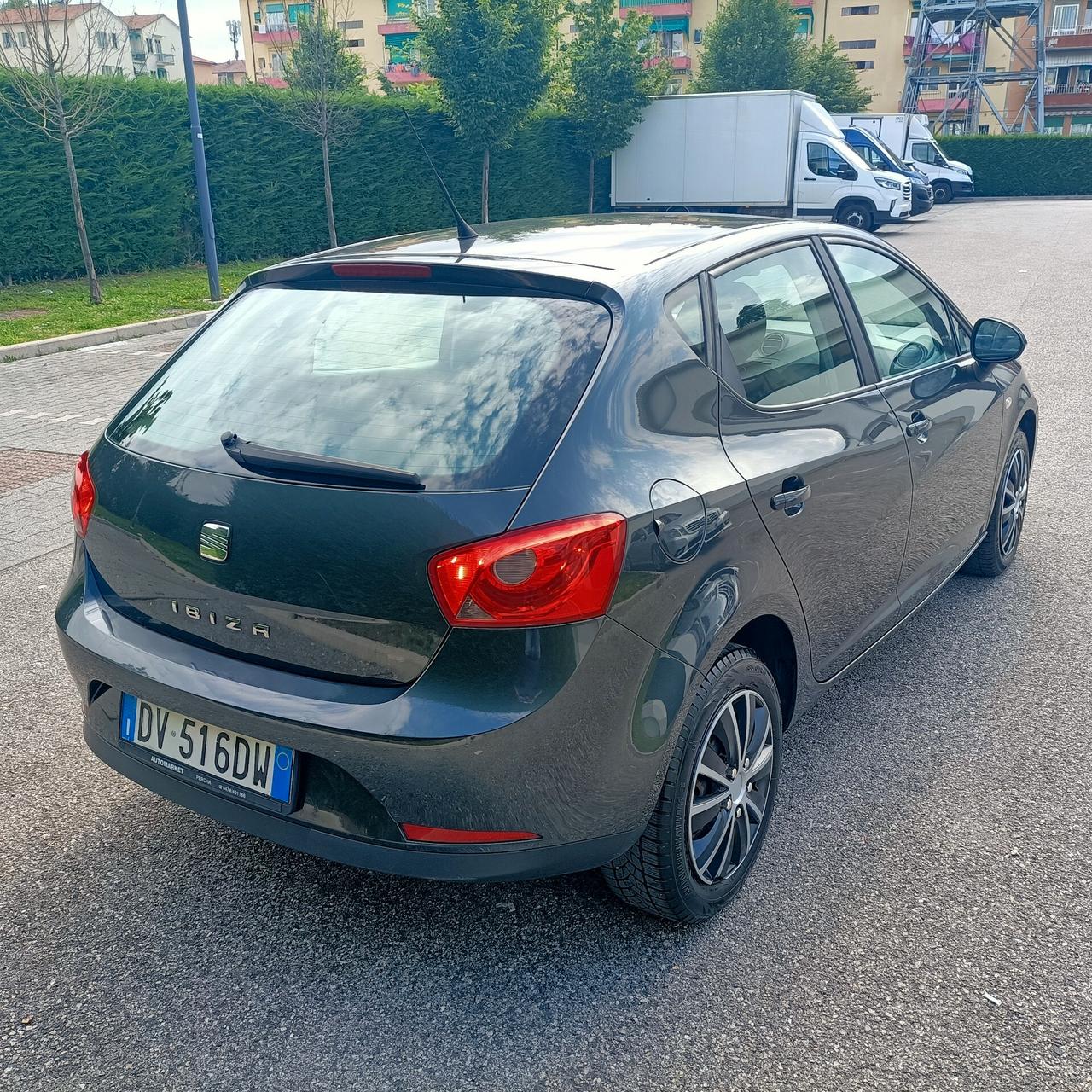 SEAT IBIZA 1.4 NEOPATENTATI KM135MILA