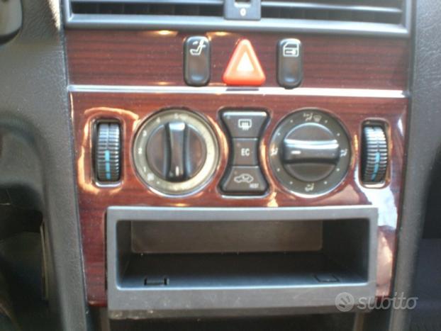 MERCEDES-BENZ C 180 cat Classic