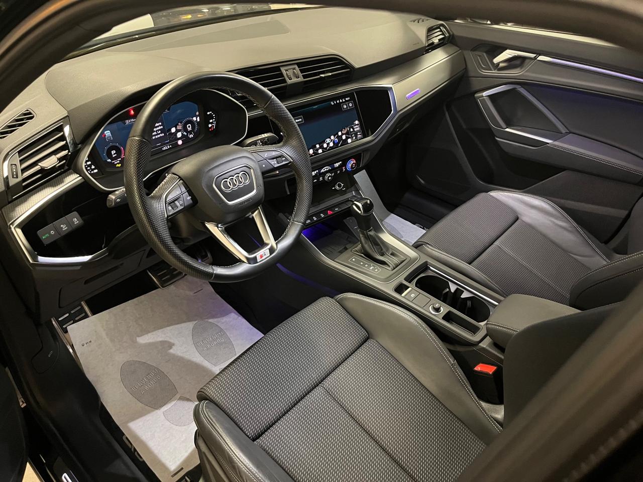 Audi Q3 SPB 35 TDI S-Line Identity Black 2024’