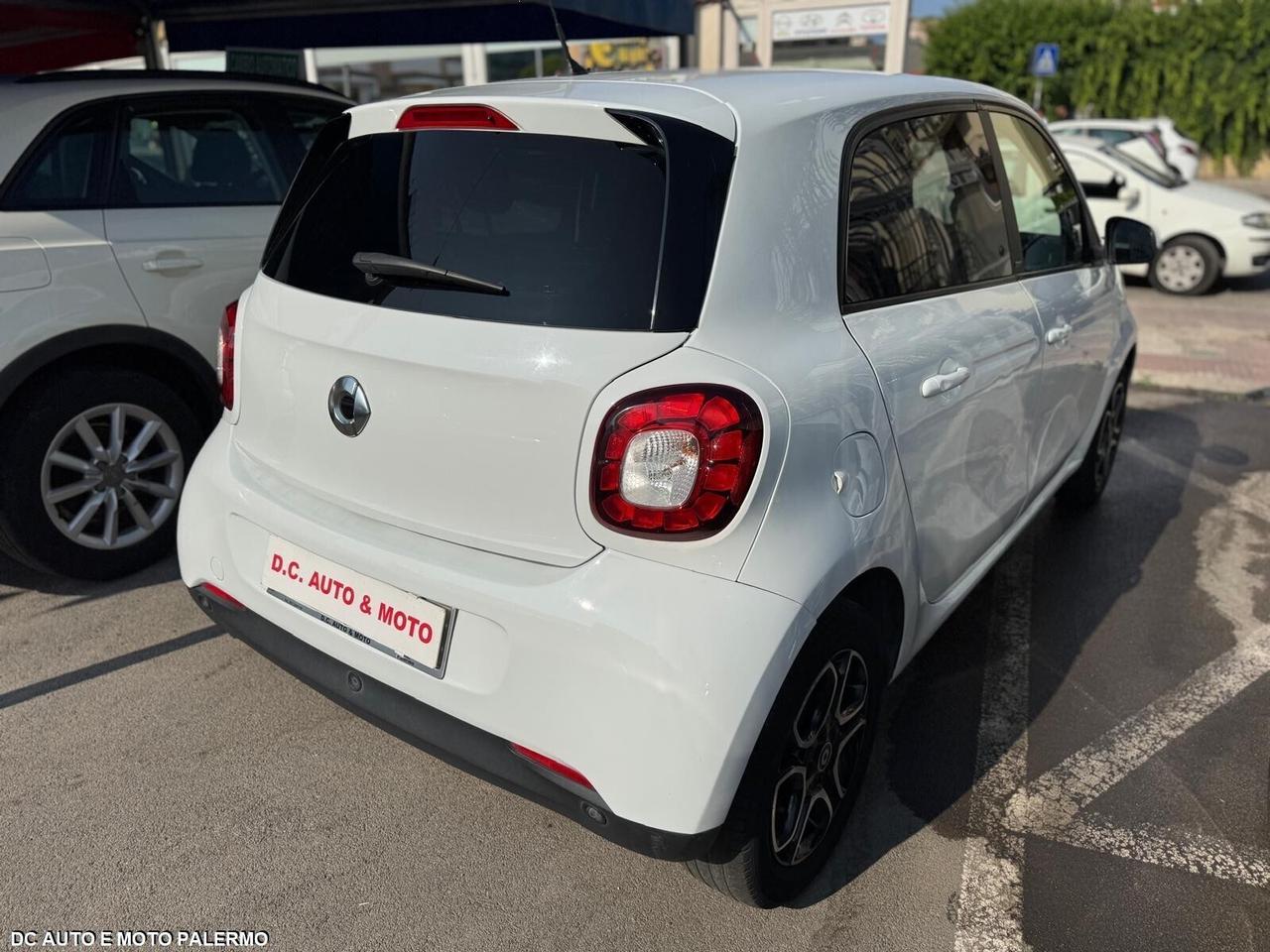 Smart ForFour 900 BenzinaTurbo 90CV.Automatica2018