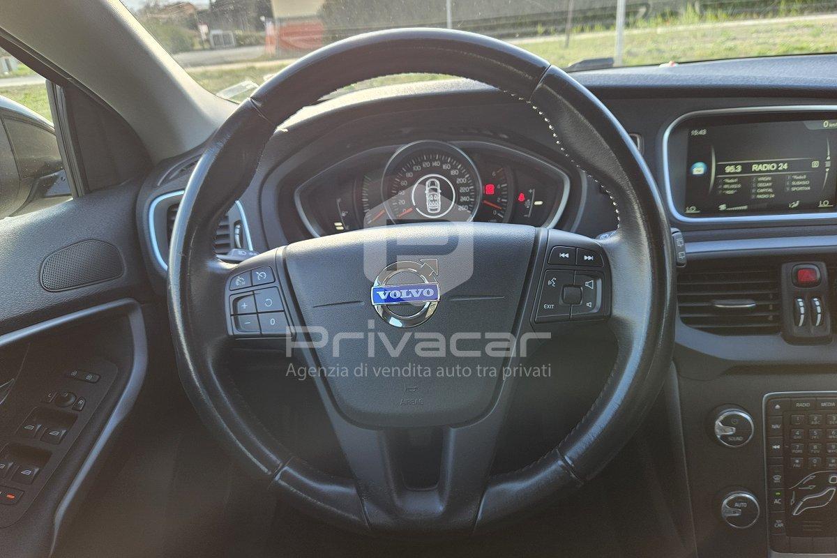 VOLVO V40 Cross Country D2 1.6 Business