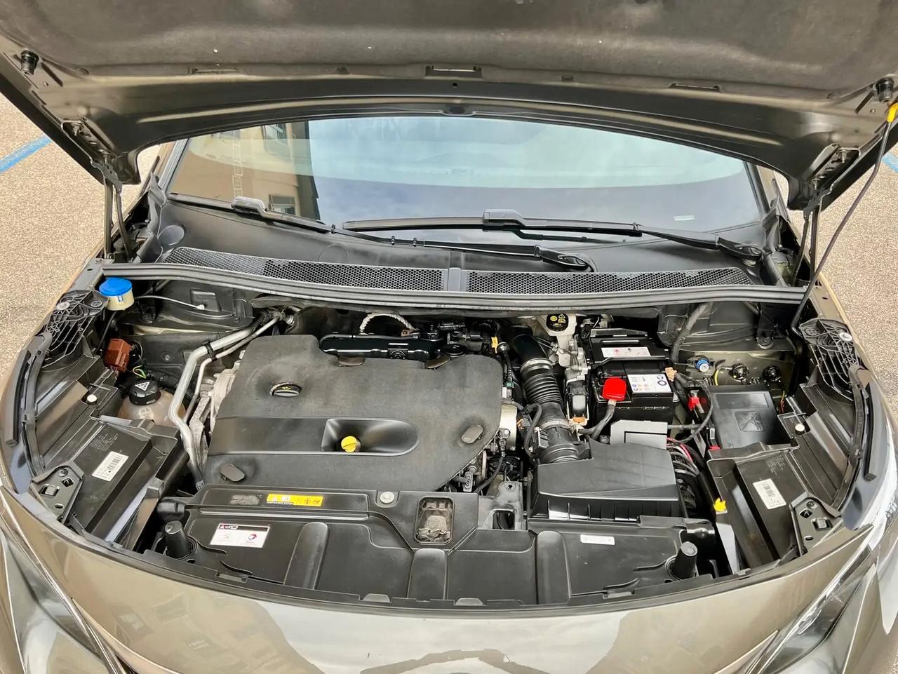 Peugeot 3008 BlueHDi 180 S&S EAT8 GT