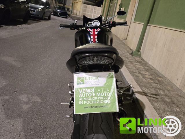 TRIUMPH Speed Triple 1050 *? 70,00 al mese*