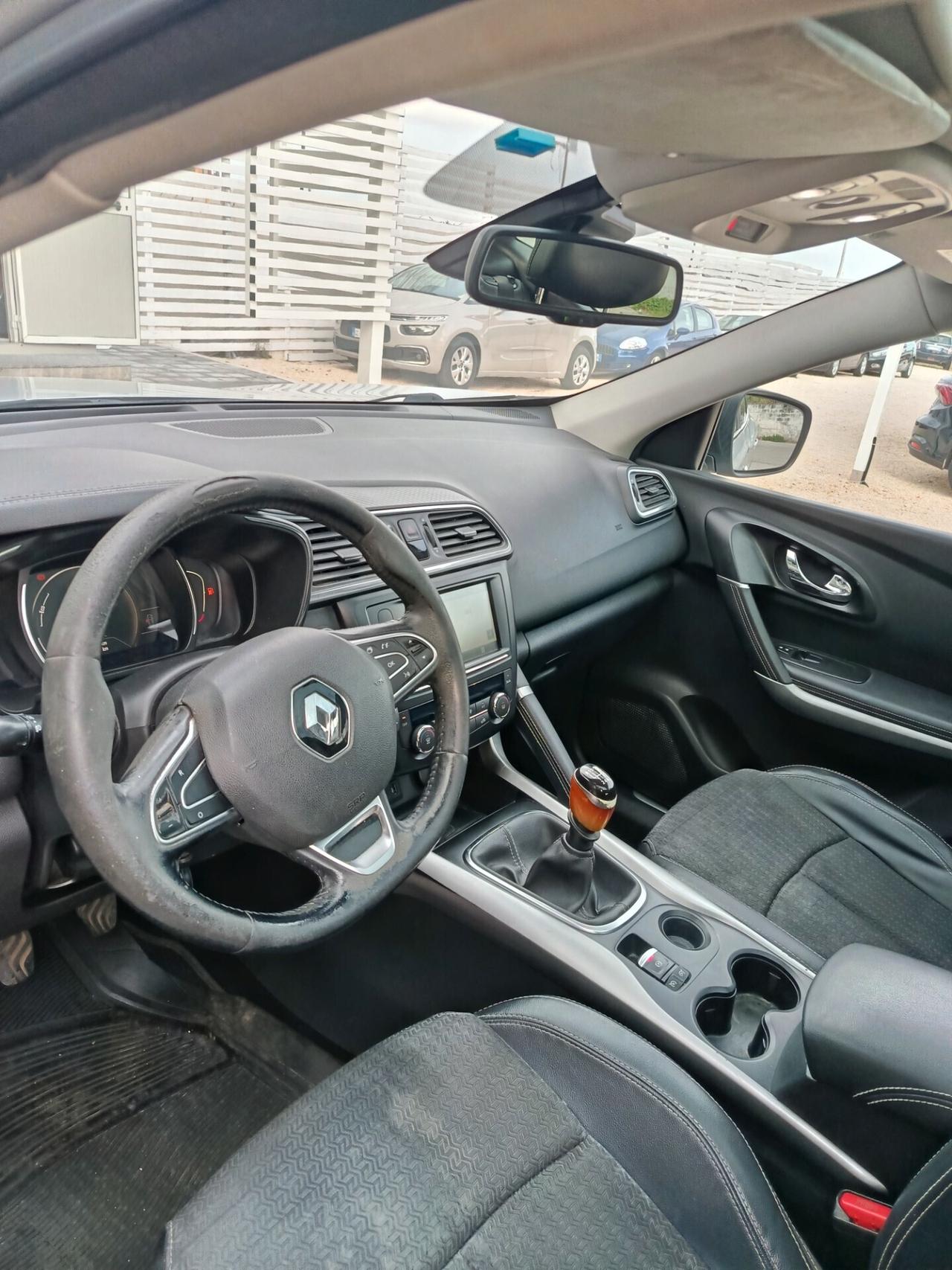 Renault Kadjar dCi 8V 110CV EDC Energy Bose sconto 1000 leggere descrizione