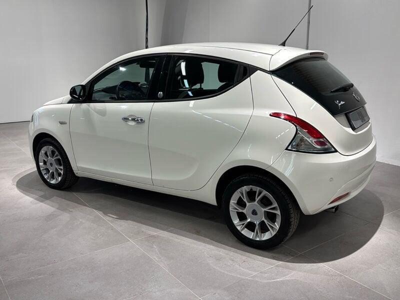 Lancia Ypsilon Ypsilon 1.2 69 CV 5 porte GPL Ecochic Gold