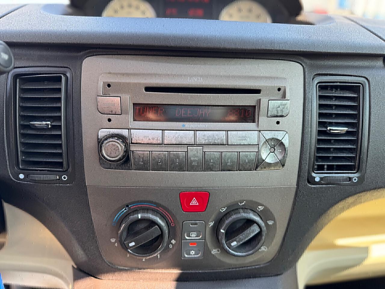 Lancia MUSA Multijet Platino “TETTO APRI”