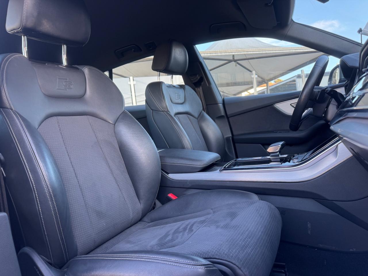 AUDI Q8 45 TDI QUATTRO S-LINE FULL IVA ESPOSTA