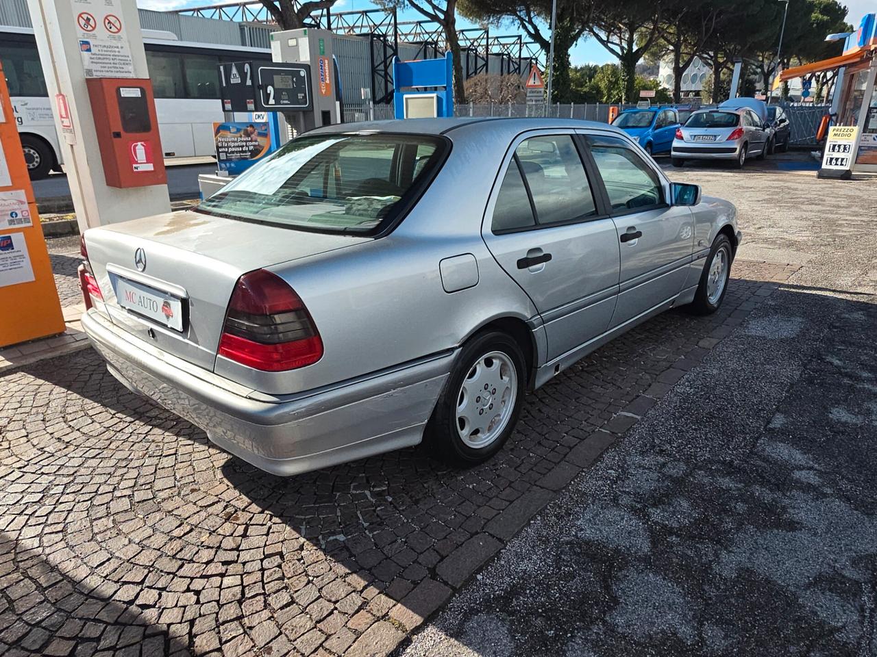 Mercedes-benz C 200 cat Classic con 167.000km Neopatentati ok