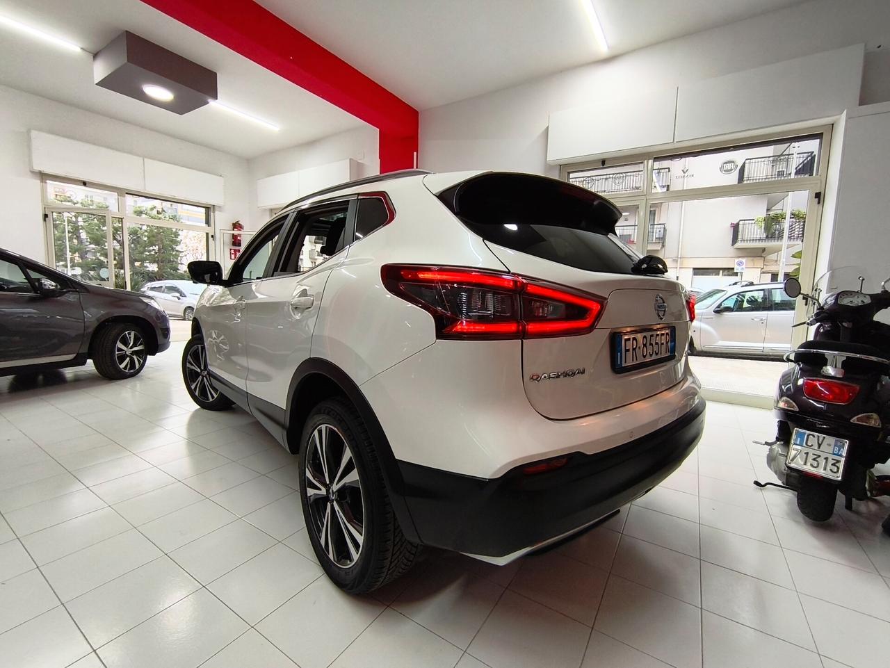 Nissan Qashqai 1.5 dCi N-Connecta