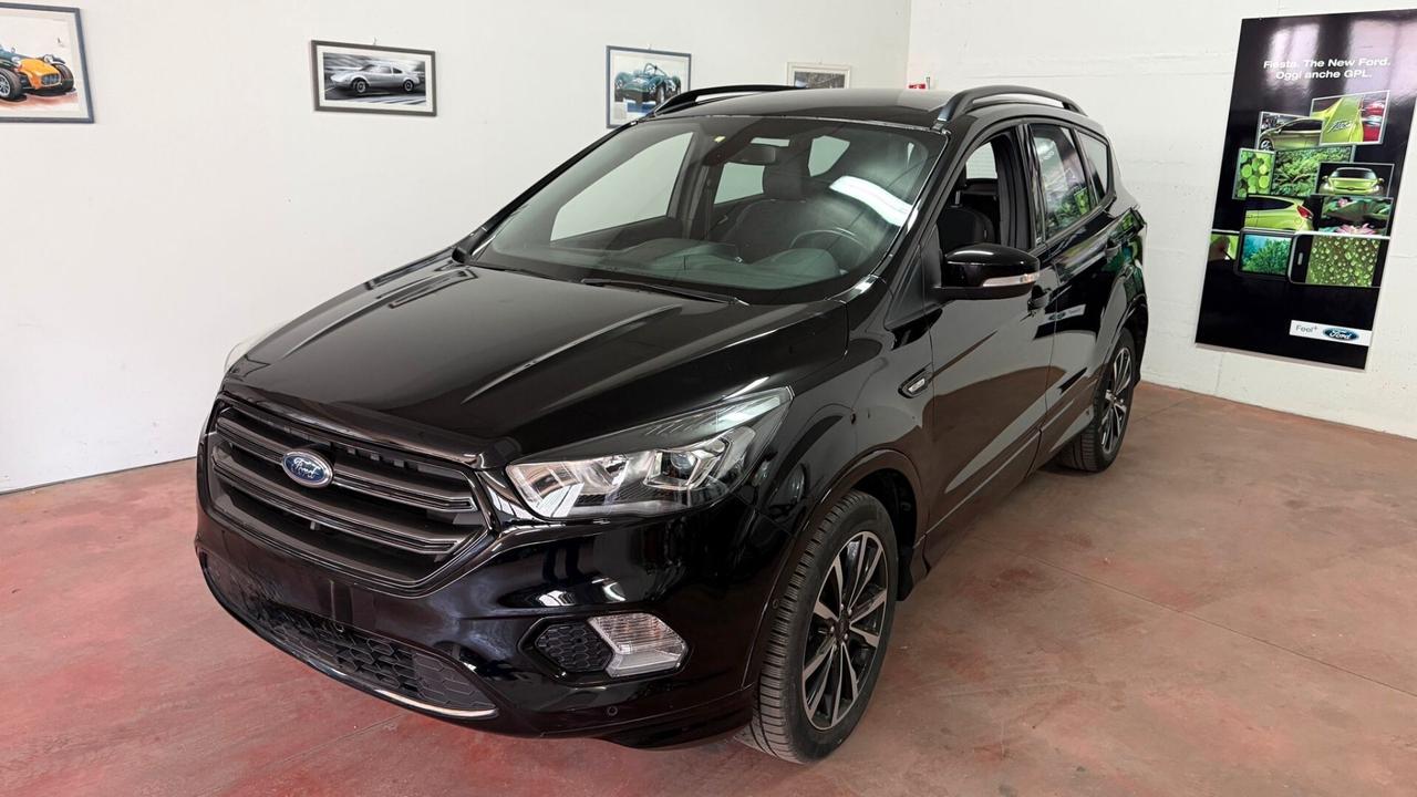 Ford Kuga 2.0 TDCI 120 CV S&S 2WD ST-Line