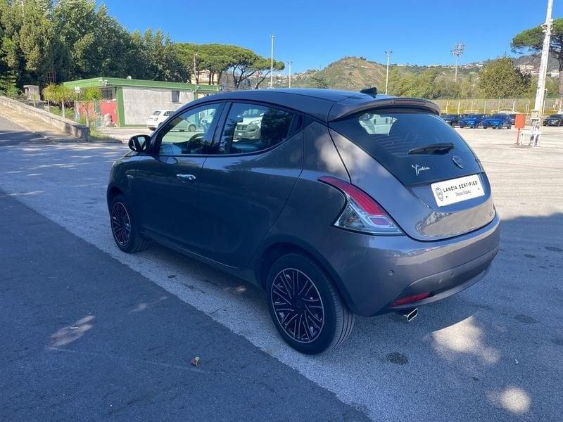 Lancia Ypsilon 1.0 FireFly 70cv S&S Hybrid GOLD