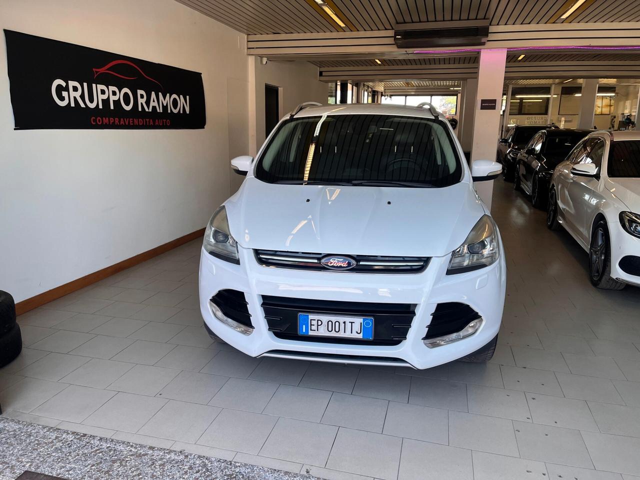 Ford Kuga 2.0 TDCi 163 CV 4WD Individual DPF