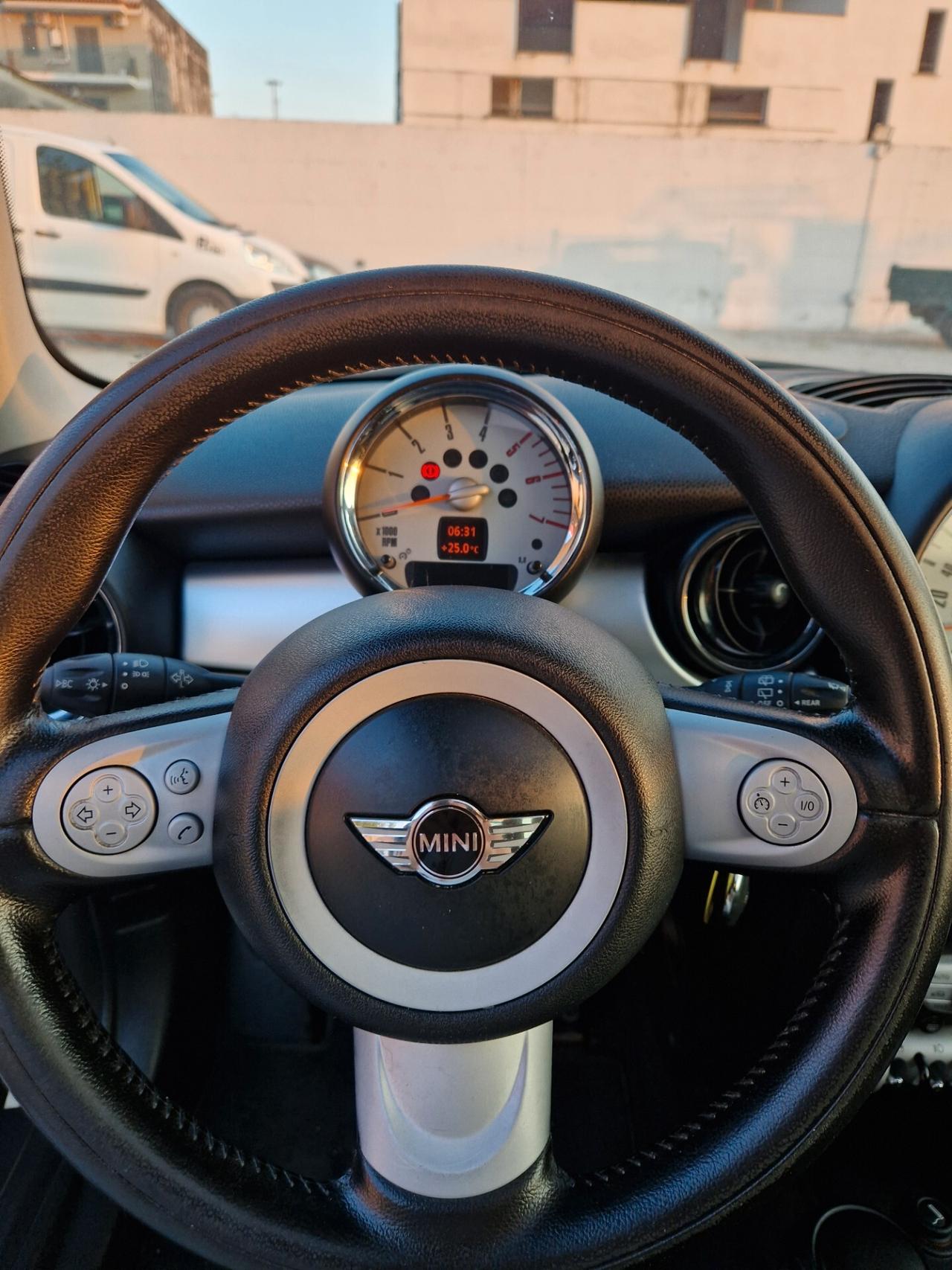 Mini Mini 1.6 16V Cooper D 50 Mayfair