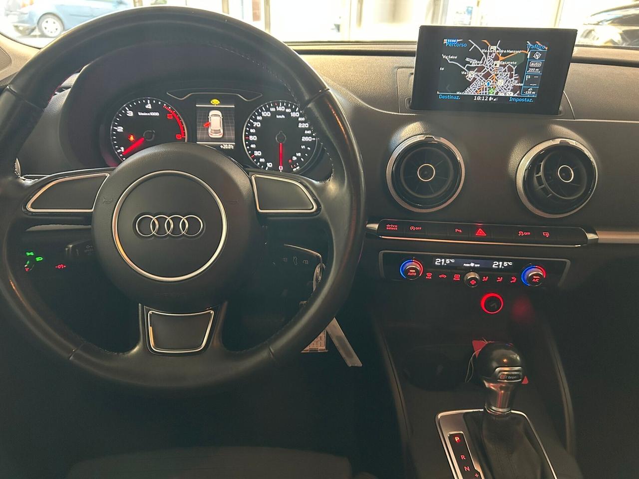 Audi A3 1.6 TDI clean diesel S tronic Ambition