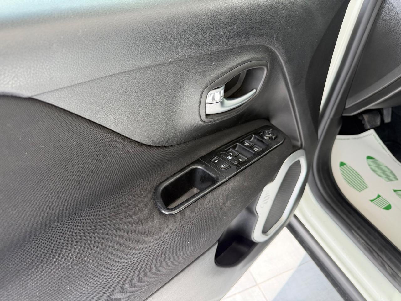 Jeep Renegade 1.6 Mjt DDCT 120 CV Limited