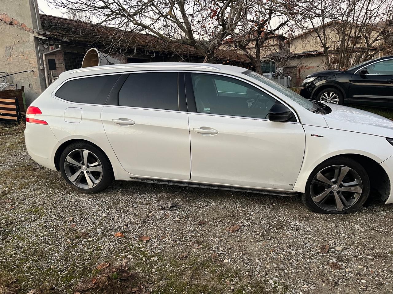 Peugeot 308 1.5 DIESEL GT Line 2020 INCIDENTATA