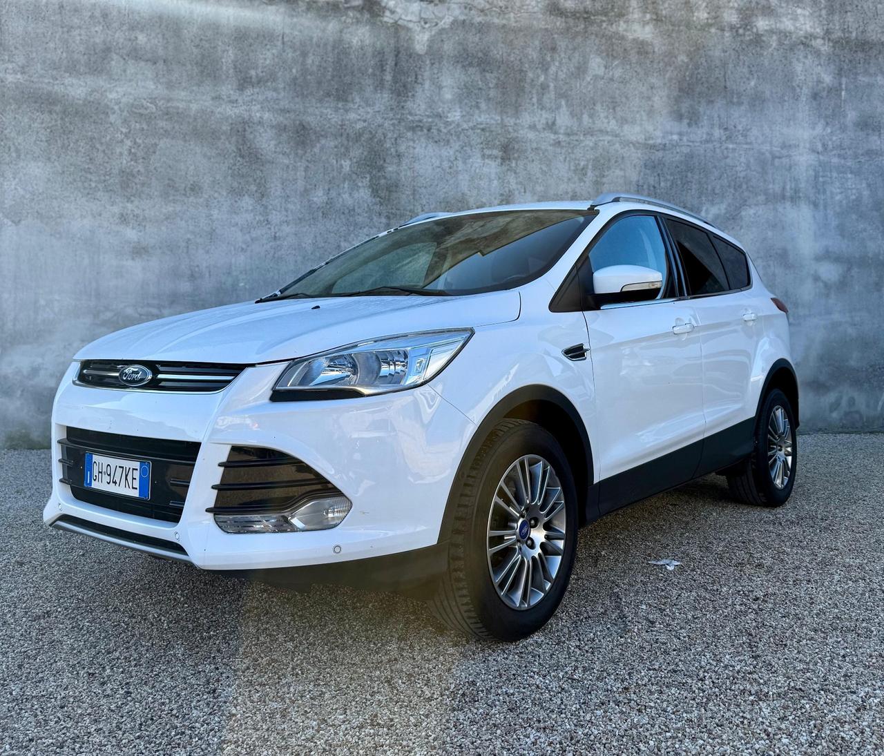 Ford Kuga 2.0 TDCI 140 CV 2WD gancio traino