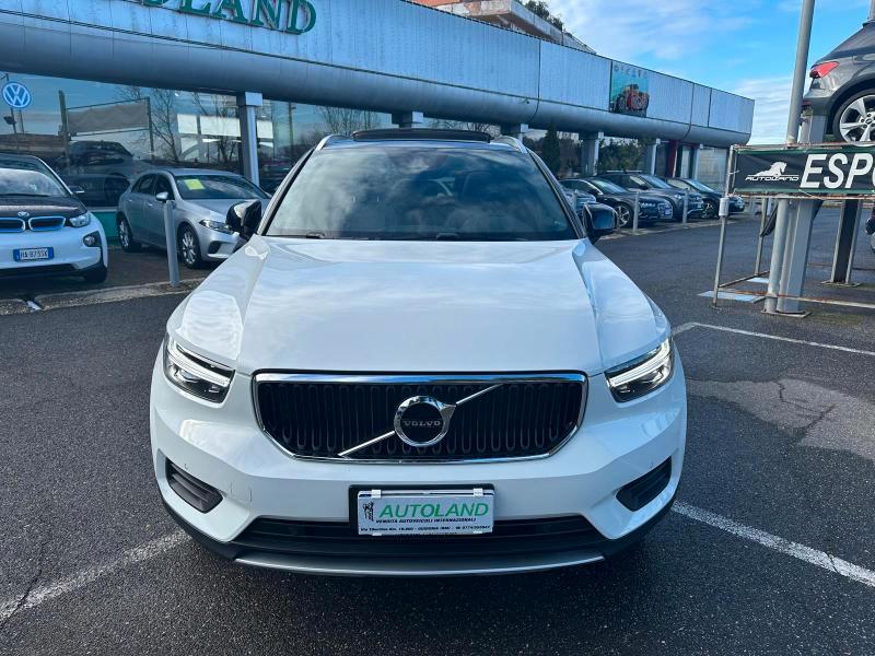 Volvo XC40 1.5 t2 Momentum auto my21