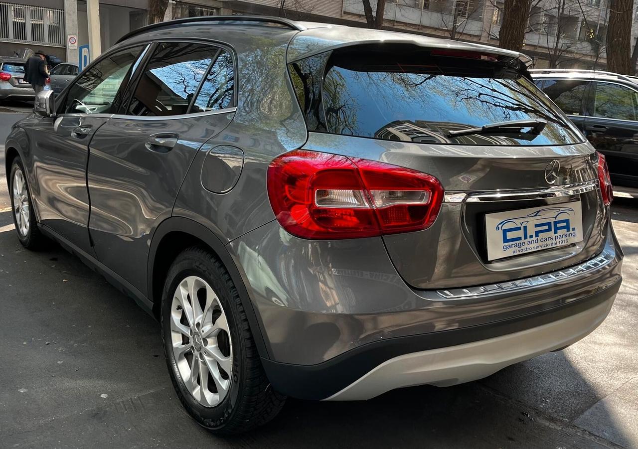 Mercedes-benz GLA 200 CDI Automatic 4Matic Premium