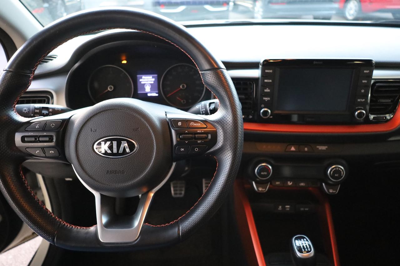 KIA STONIC ENERGY 1.6 110cv neopatentati