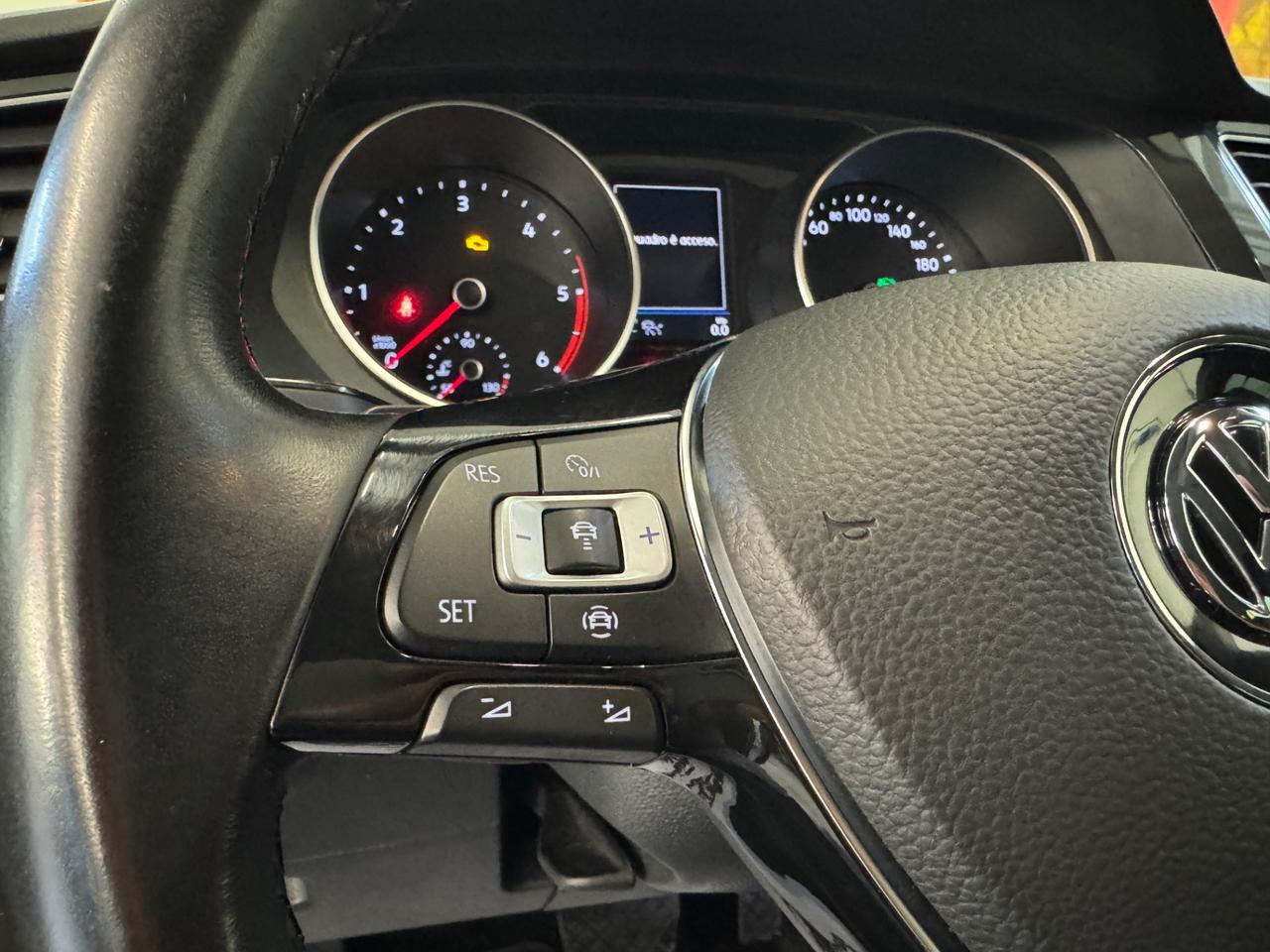 Volkswagen Tiguan 2.0 TDI SCR DSG 4MOTION Business BMT