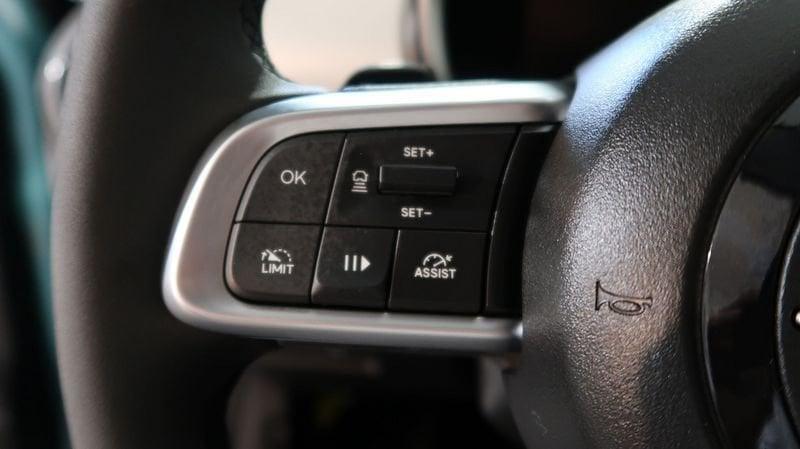 FIAT 600 600 1.2 hybrid La Prima II 145cv auto