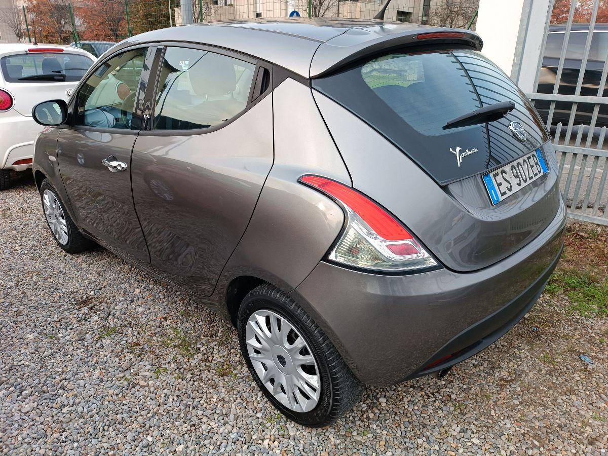 LANCIA - Ypsilon - 1.2 69 CV 5 porte Silver 5 POSTI