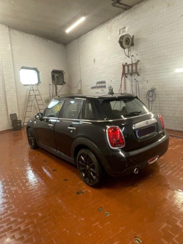 MINI Cooper D 1.5 Cooper D 5 porte