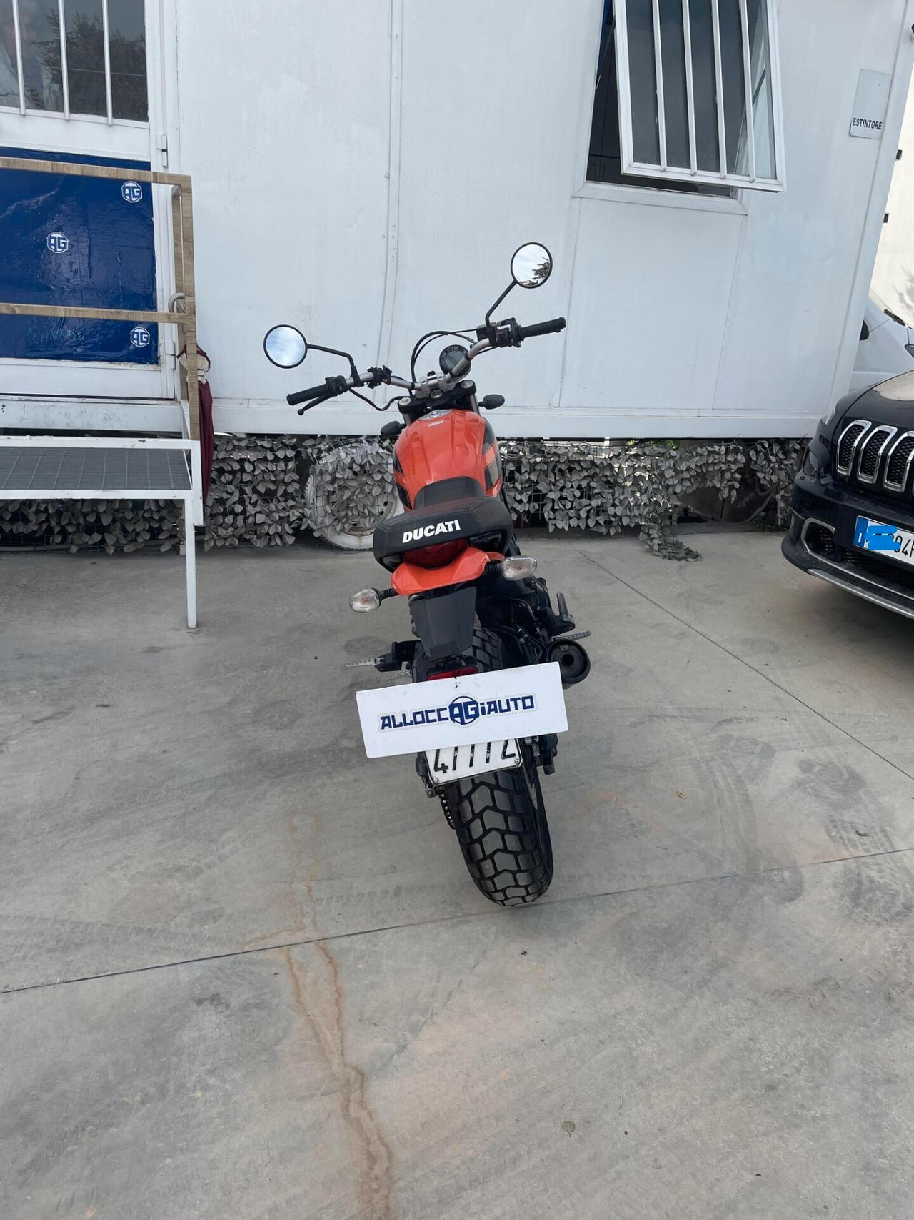 Ducati Scrambler Sixty