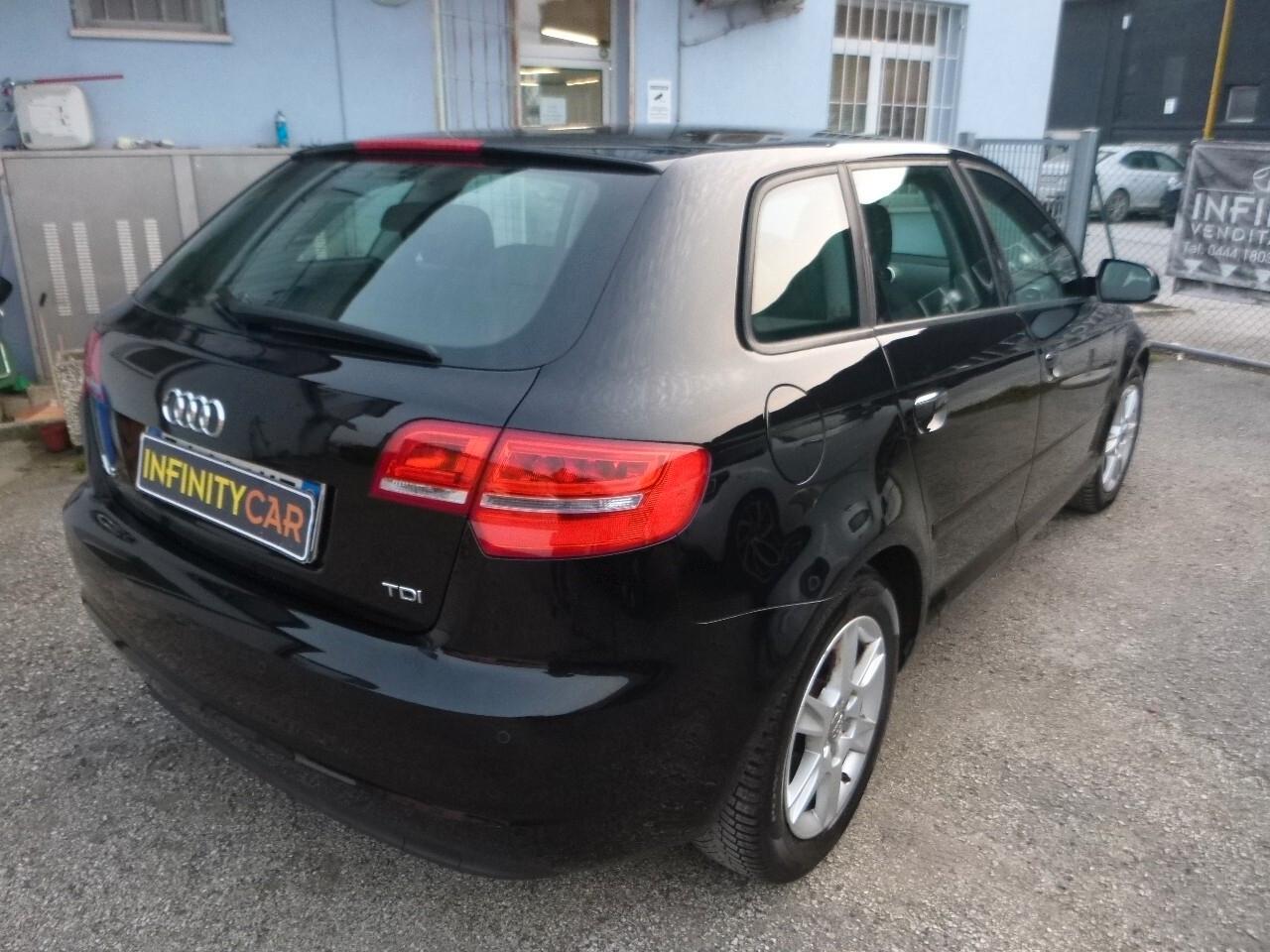 Audi A3 1.6 TDI 105 CV CR S tronic Ambition