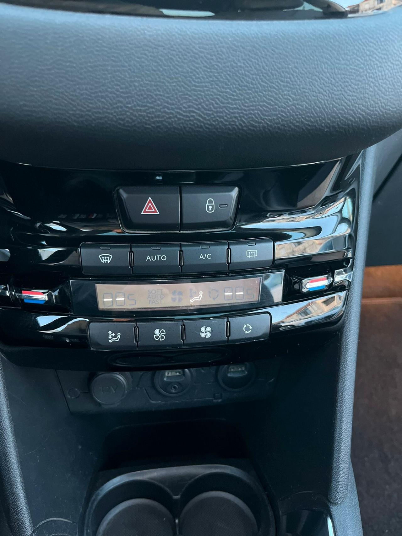 Peugeot 208 1.6 e-HDi Allure UNICO PROPRIETARIO