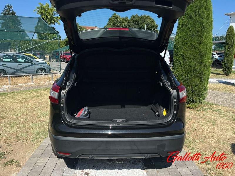 Nissan Qashqai dCi 130 2WD- RISERVATA A COMMERCIANTI D’AUTO