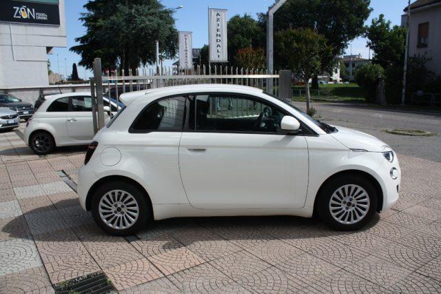 FIAT 500e 3+1 42 kWh Icon