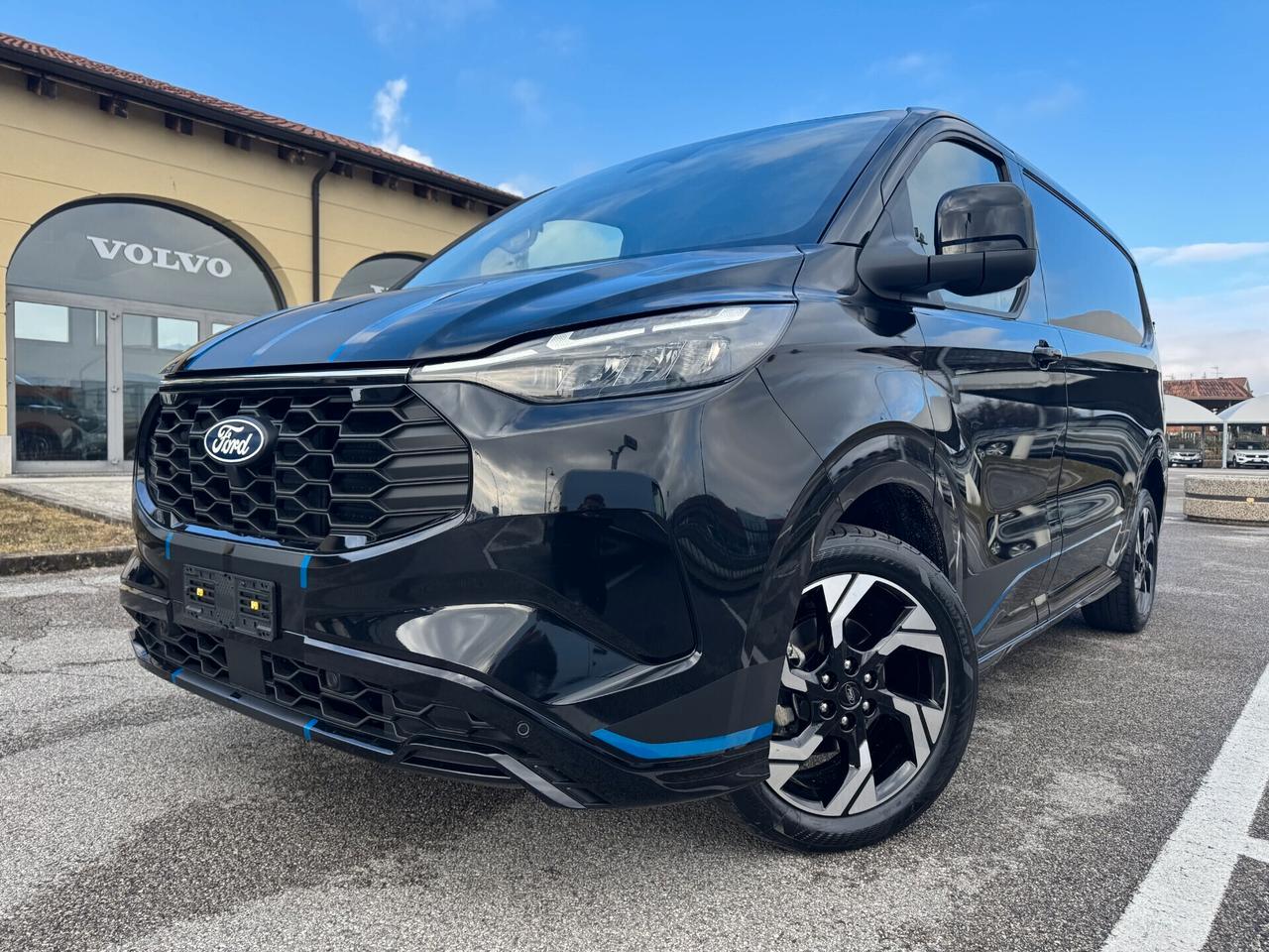 Ford Transit Custom Van Sport 2.5Plug-In 233CV L1 H1