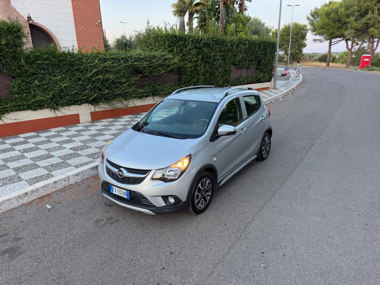 Opel Karl rocks