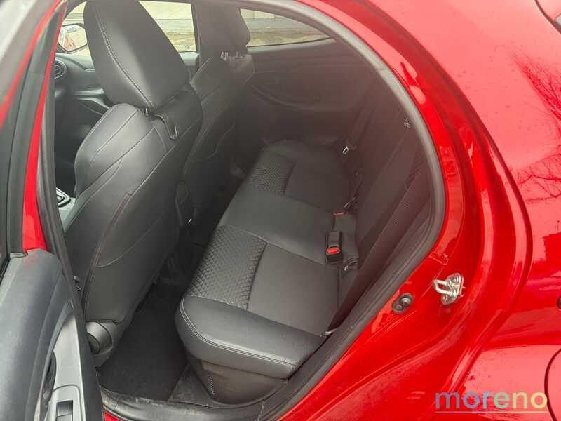 Toyota Yaris 1.5 hybrid Lounge